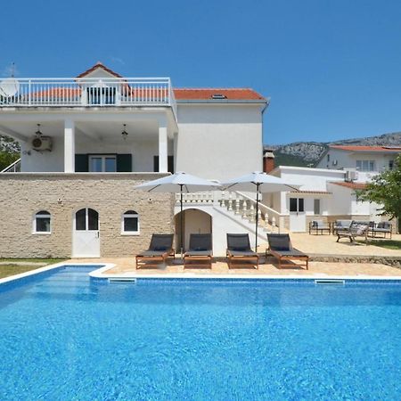 Holiday Home Nevera Kaštela المظهر الخارجي الصورة