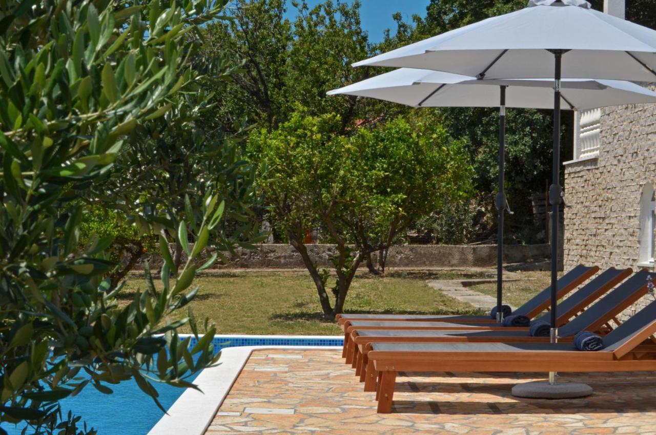 Holiday Home Nevera Kaštela المظهر الخارجي الصورة