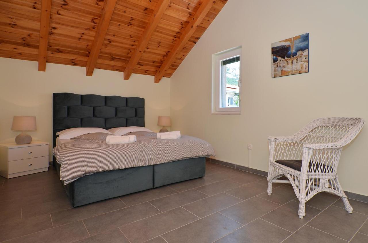 Holiday Home Nevera Kaštela المظهر الخارجي الصورة